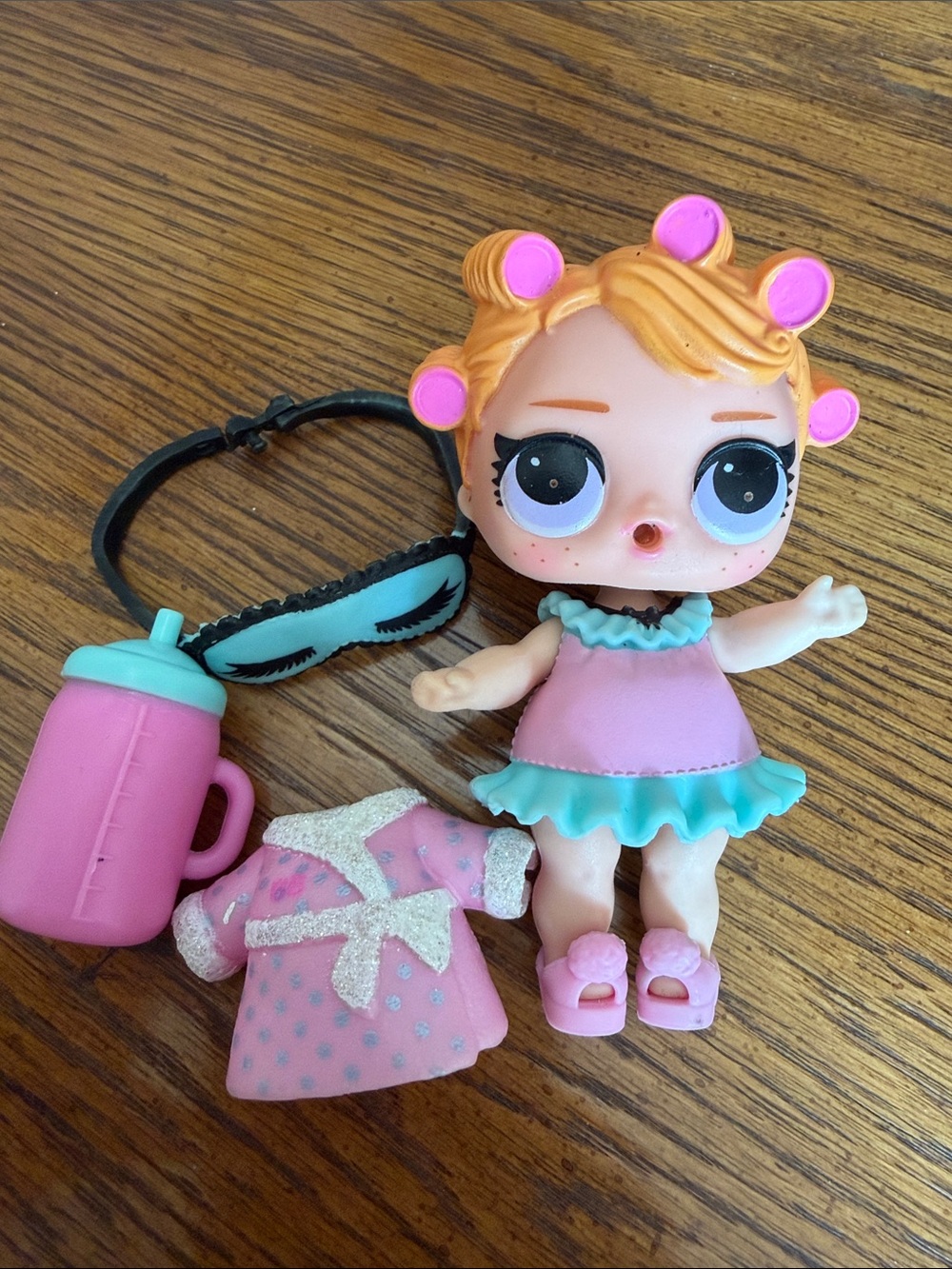 Babydoll L.O.L Surprise! Confetti Pop Series 3 Sleepover Collection